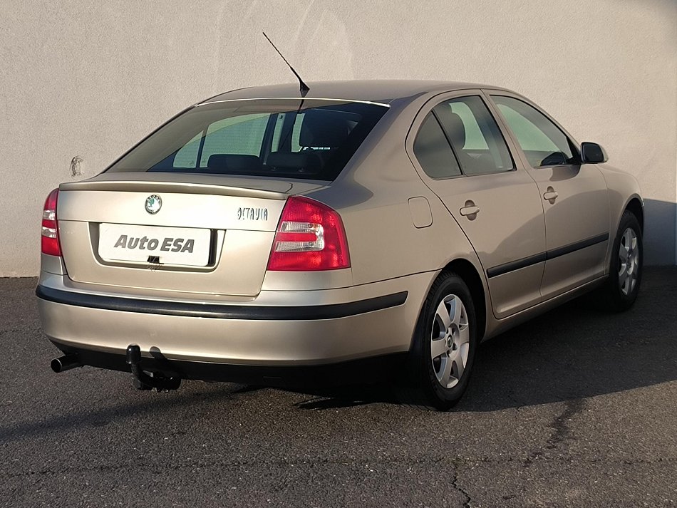 Škoda Octavia II 1.6i 