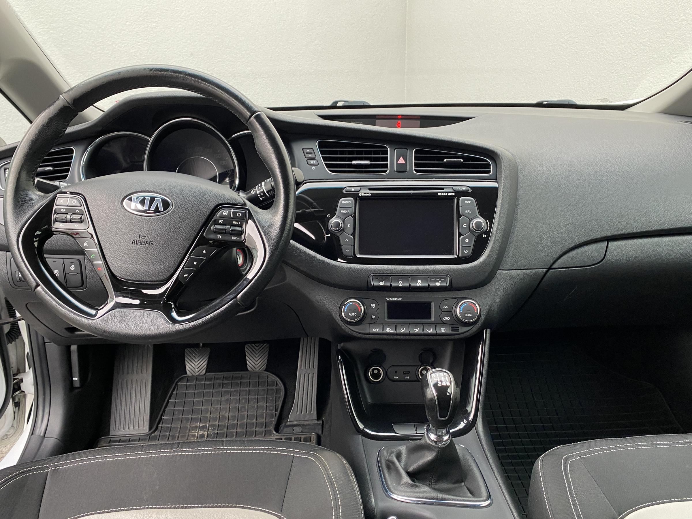 Kia Cee´d, 2015 - pohled č. 9