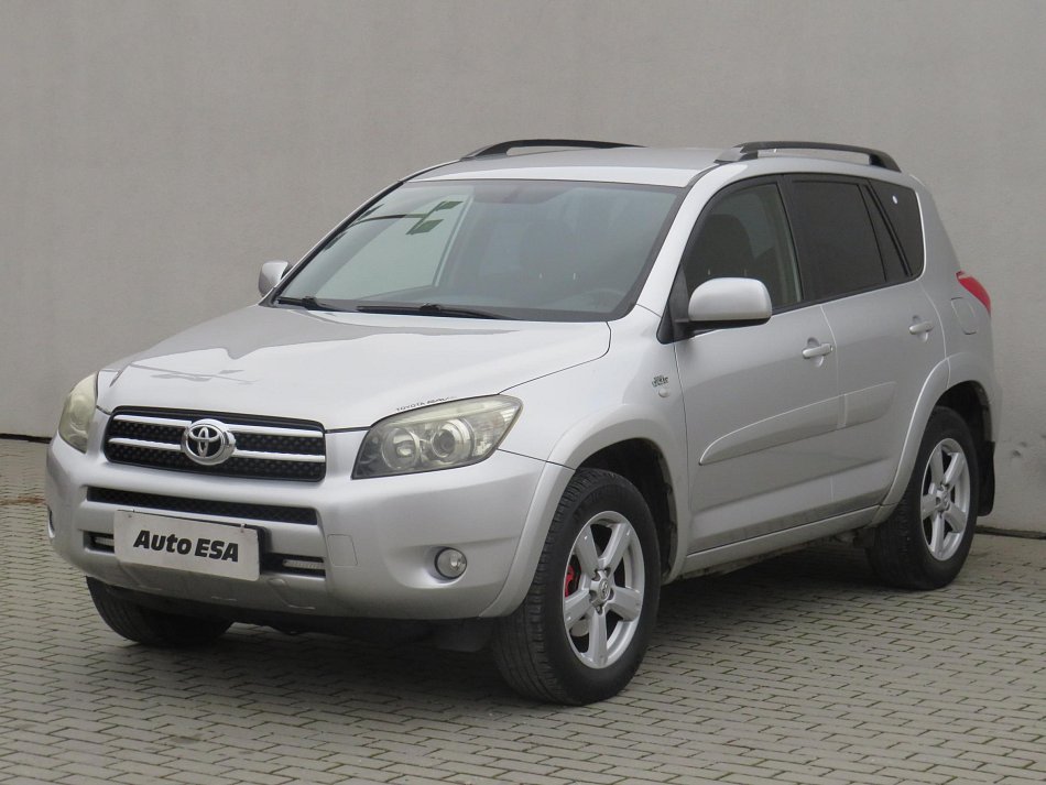 Toyota RAV4 2.2 D  4x4