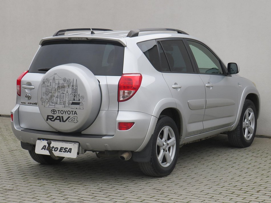 Toyota RAV4 2.2 D  4x4