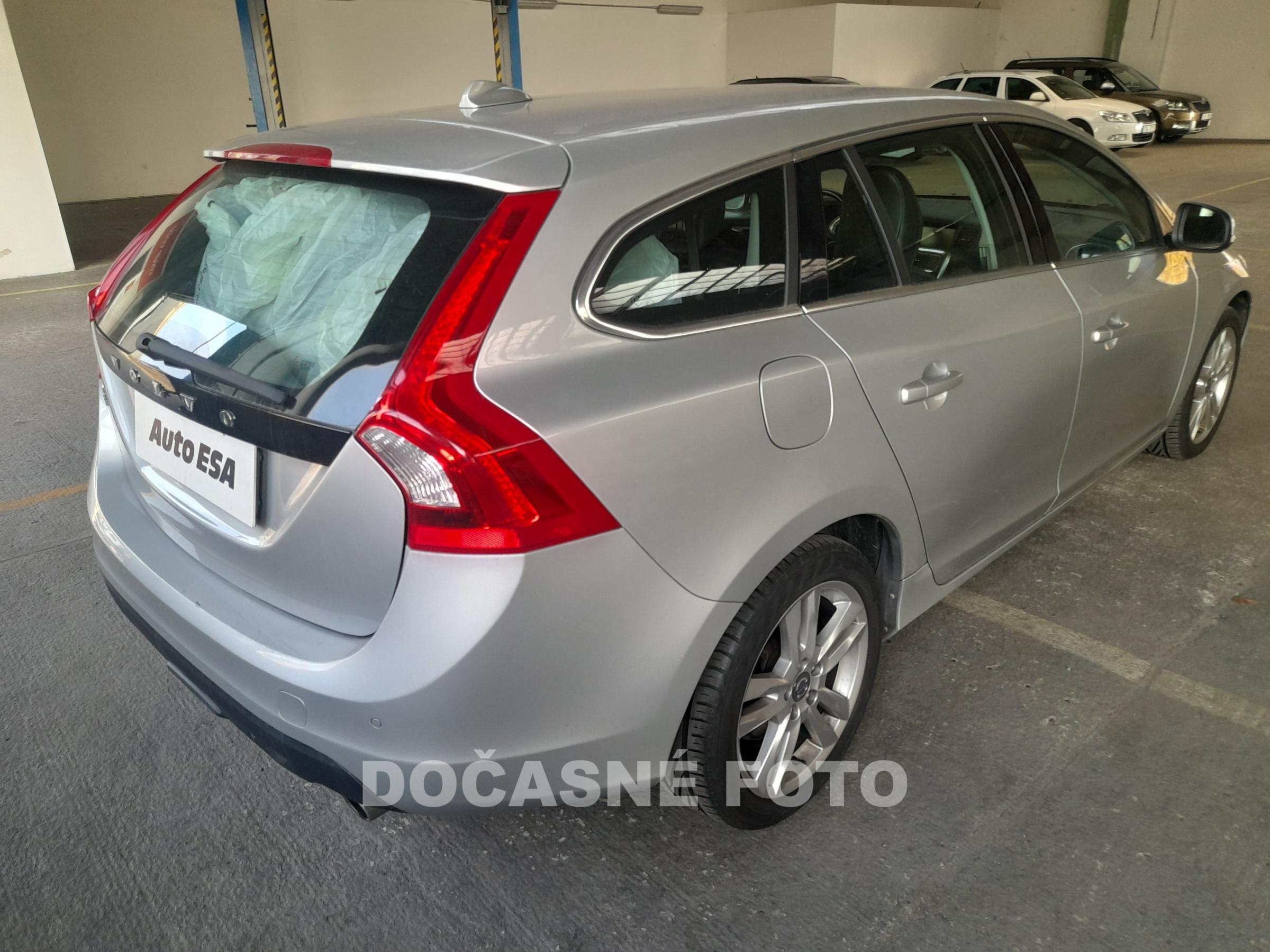 Volvo V60, 2012 - pohled č. 2