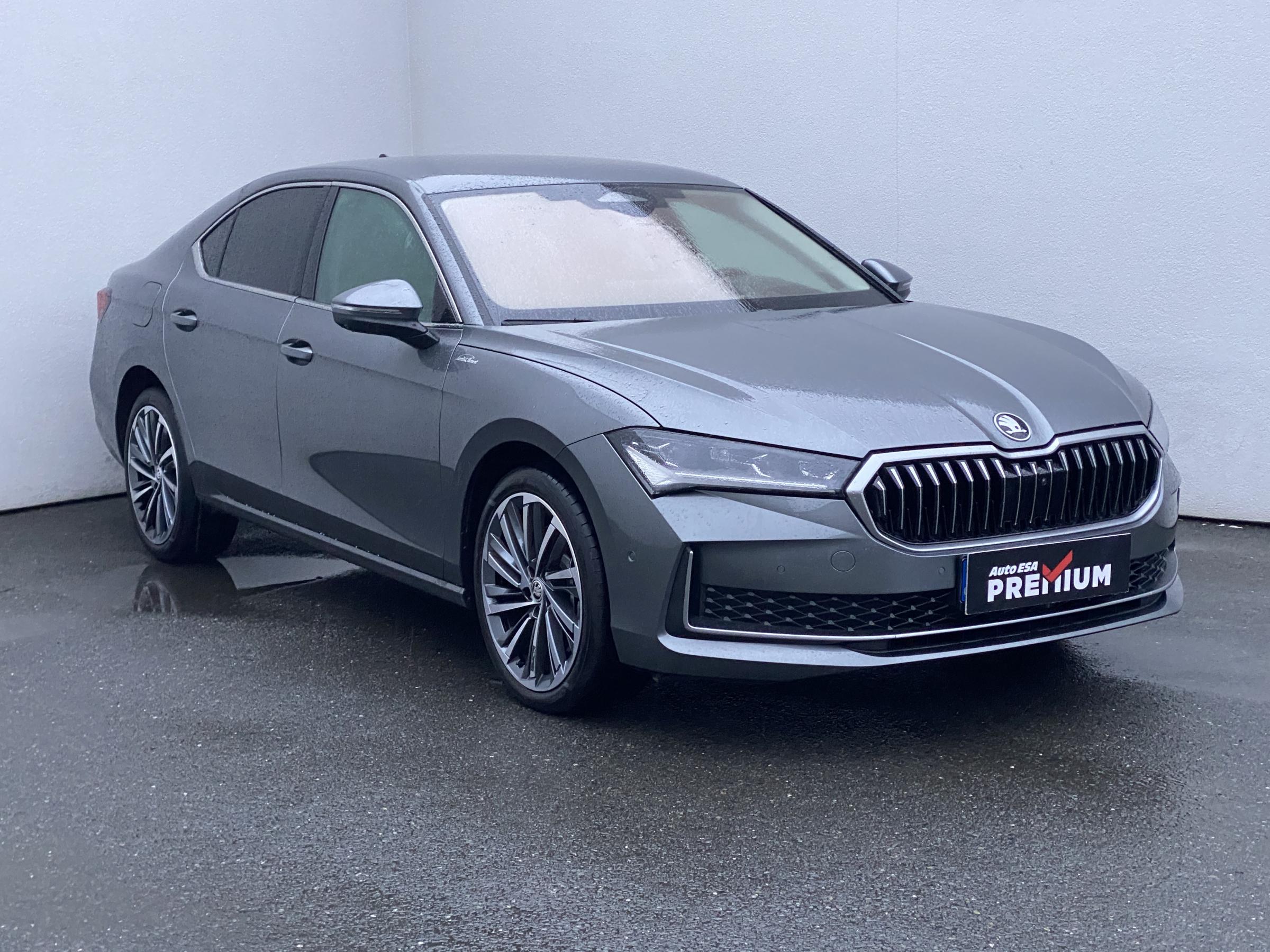 Škoda Superb IV, 2024