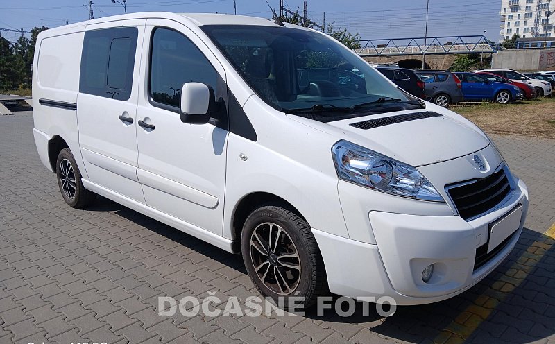 Peugeot Expert 2.0HDi  L2 5míst