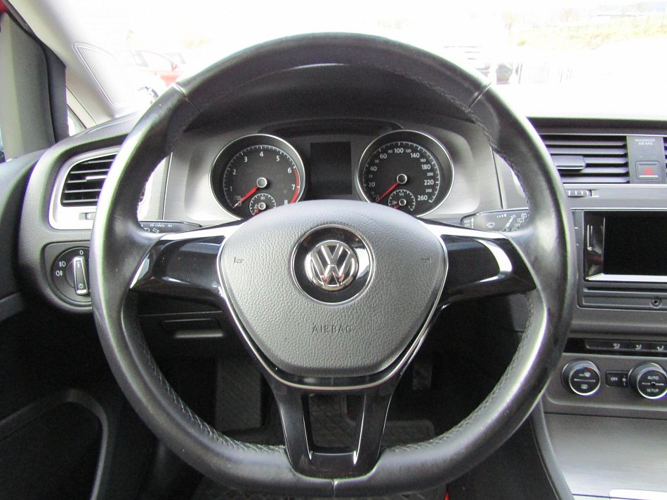 Volkswagen Golf 1.2TSi 