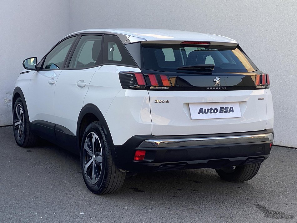 Peugeot 3008 1.2 PT Crossway