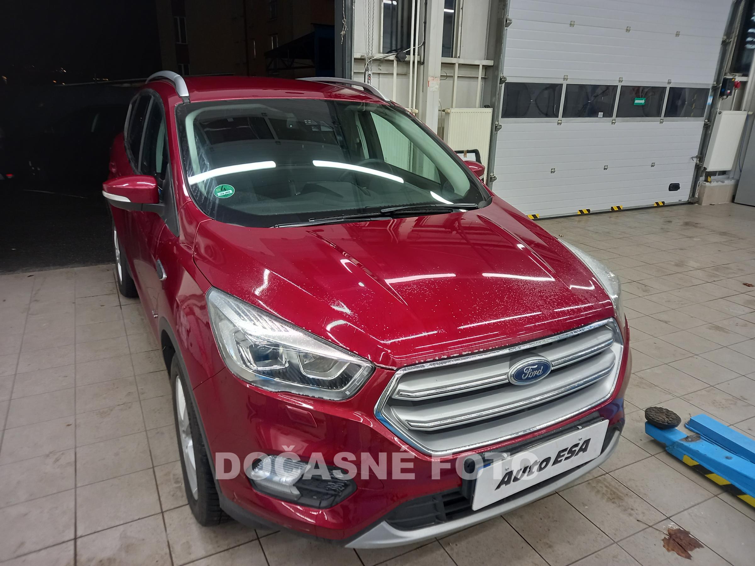 Ford Kuga, 2017