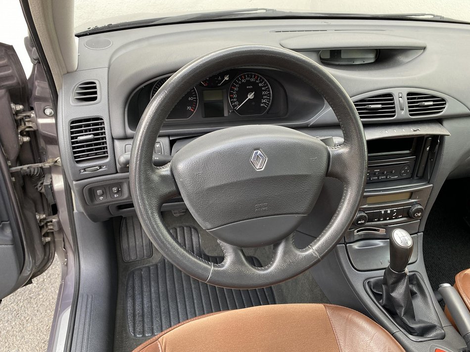 Renault Laguna 1.8 