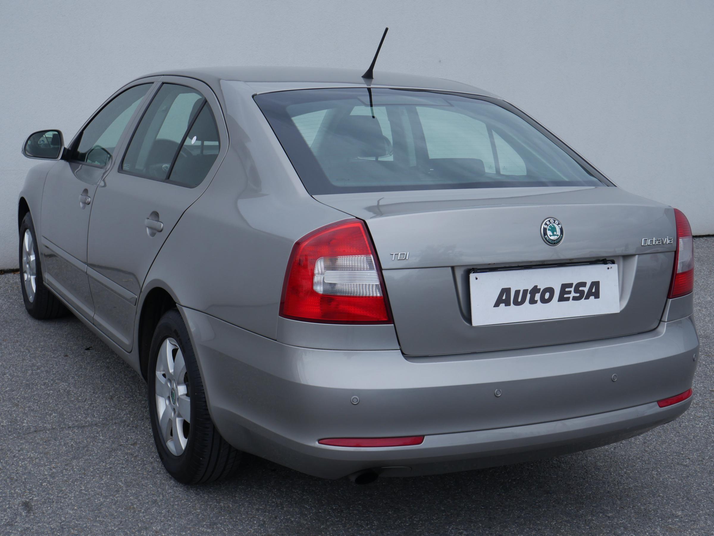 Škoda Octavia II, 2012 - pohled č. 6