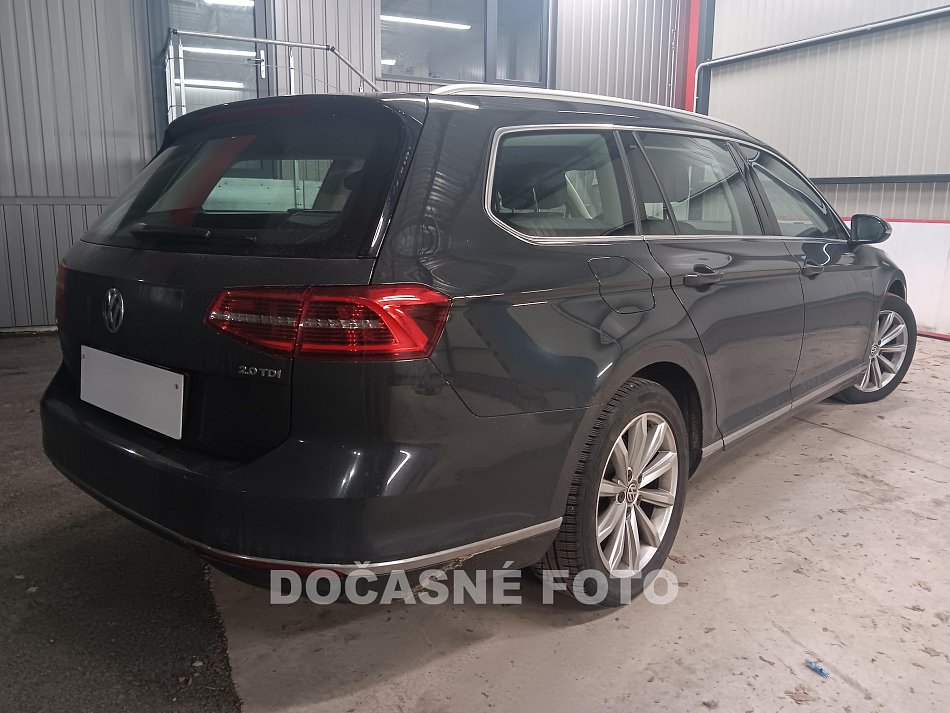 Volkswagen Passat 2.0 TDi 