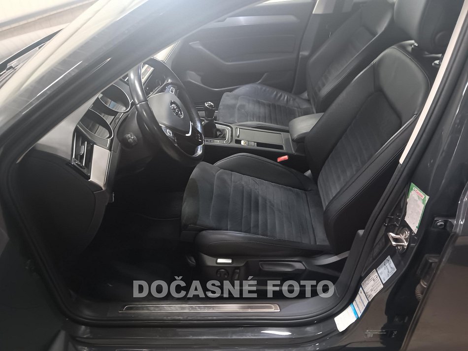 Volkswagen Passat 2.0 TDi 