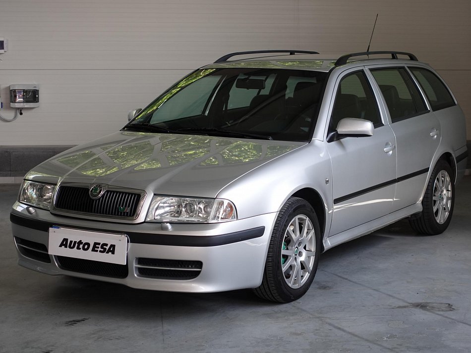 Škoda Octavia 1.8 T RS