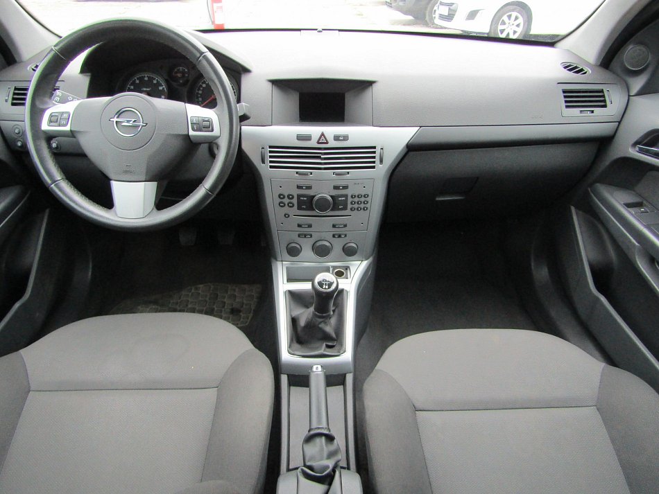 Opel Astra 1.6i 