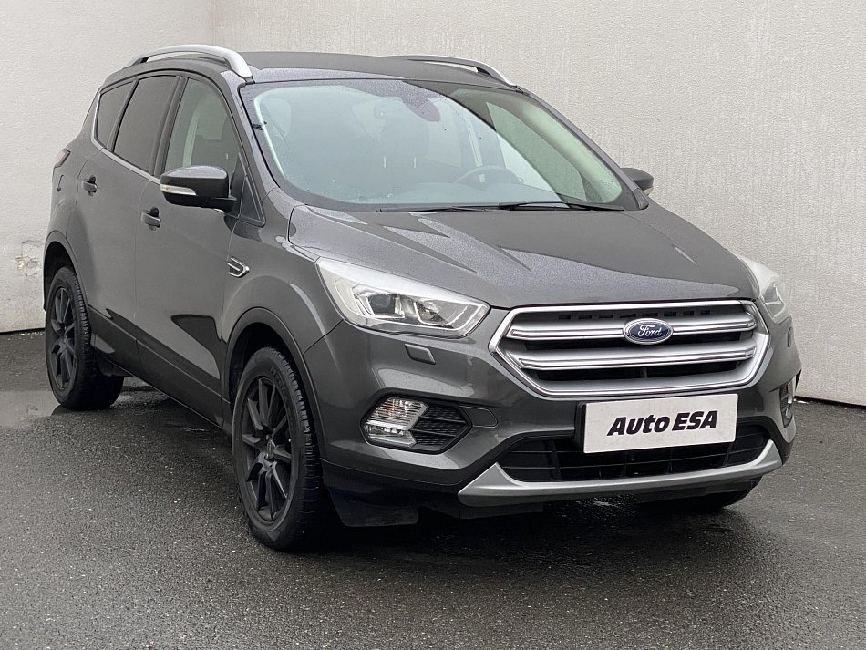 Ford Kuga 1.5EB Titanium