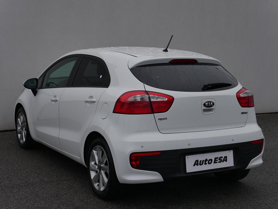 Kia Rio 1.2i 