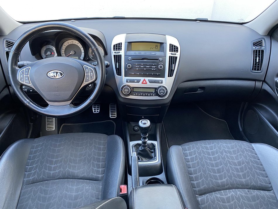 Kia Ceed 2.0 i 