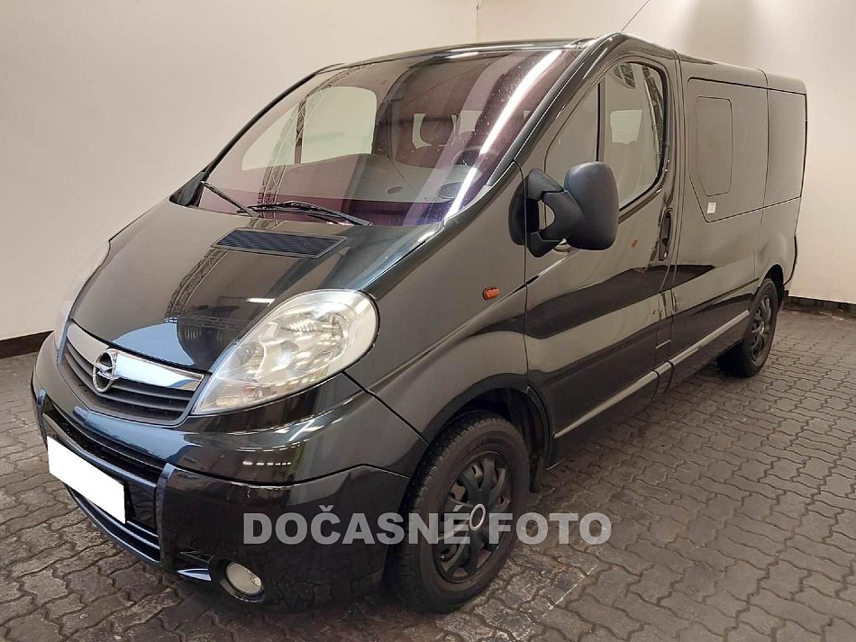 Opel Vivaro 2.0CDTi  9míst