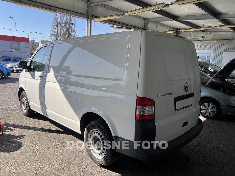 Volkswagen Transporter 2.0TDi 