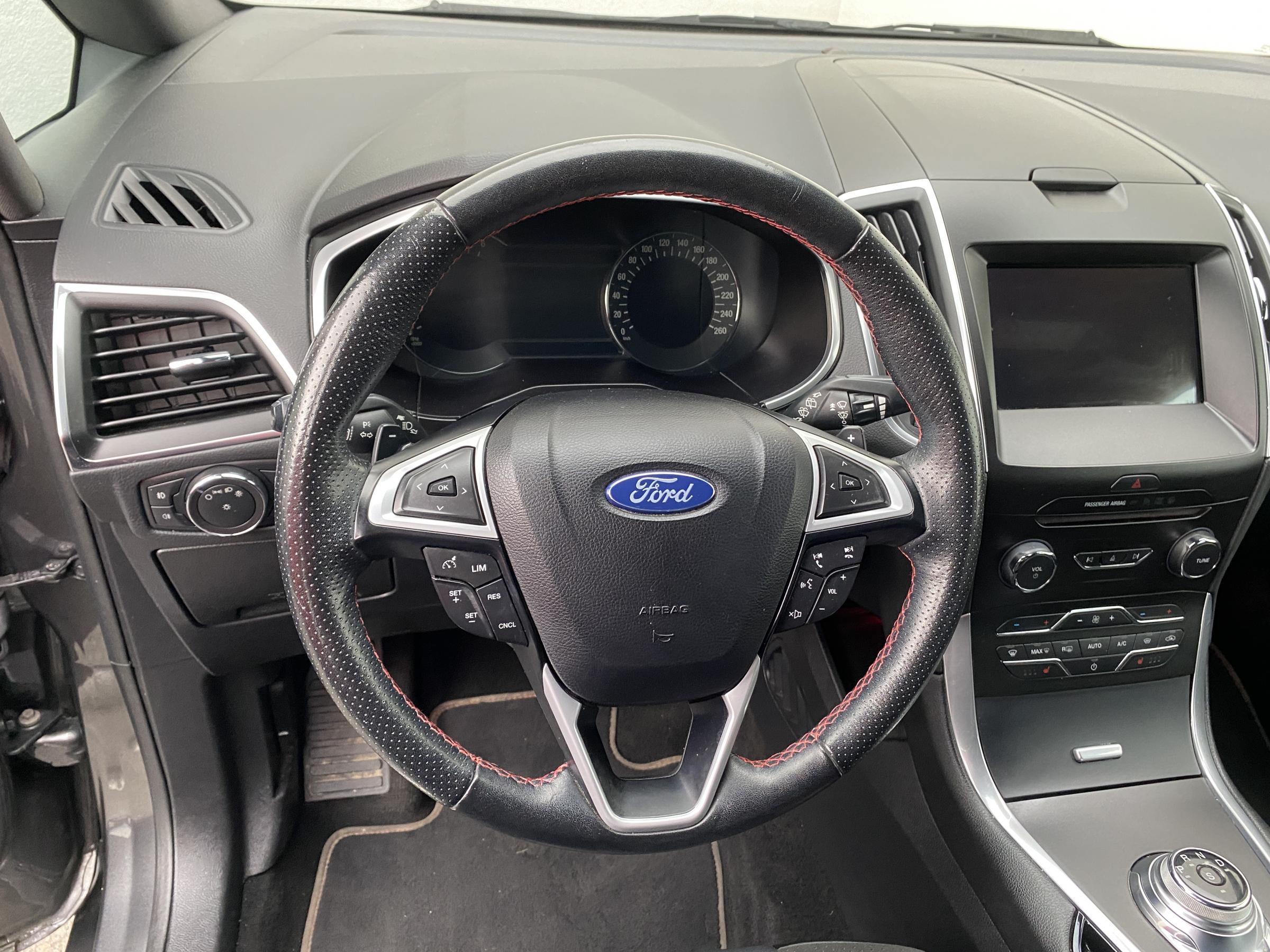 Ford S-MAX, 2018 - pohled č. 14
