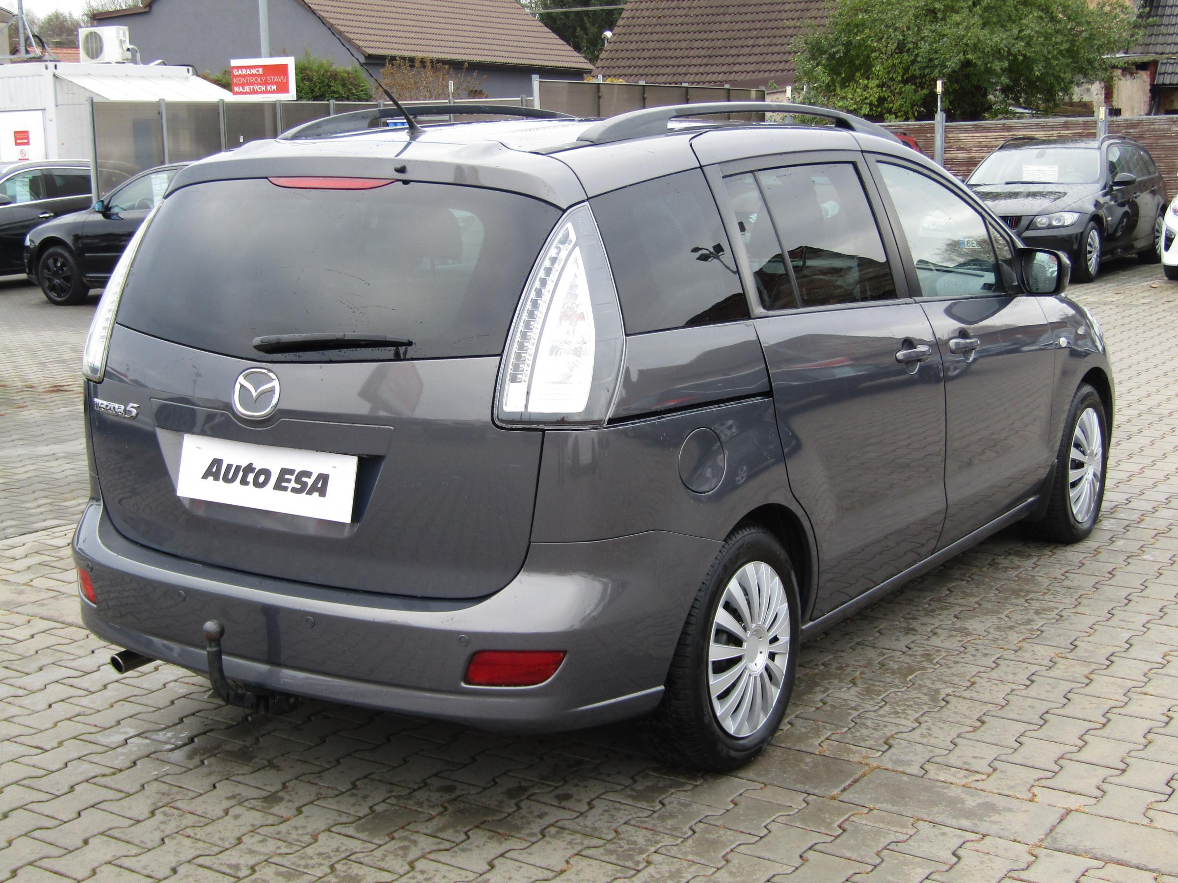 Mazda 5, 2010 - pohled č. 4