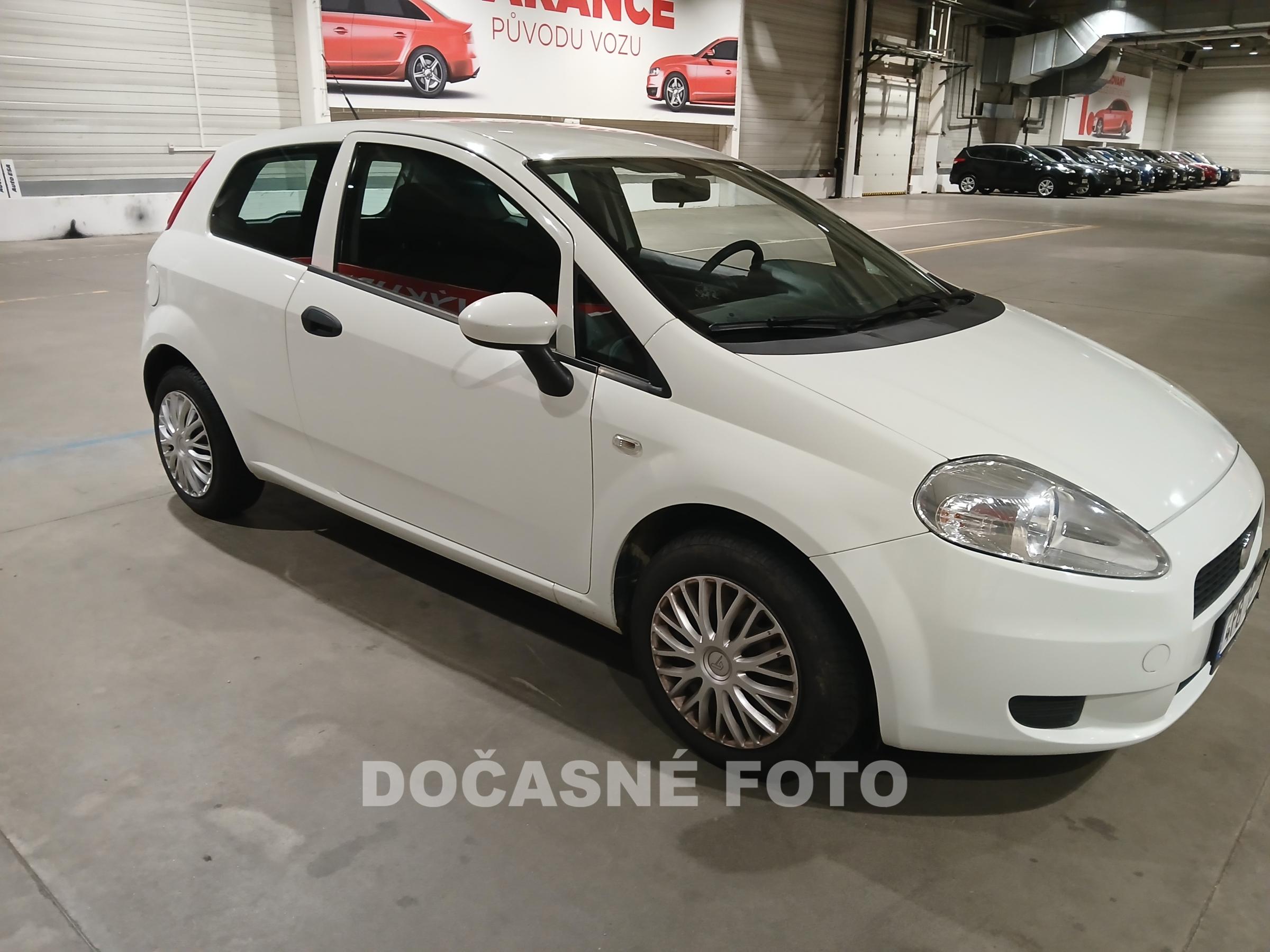 Fiat Punto, 2011