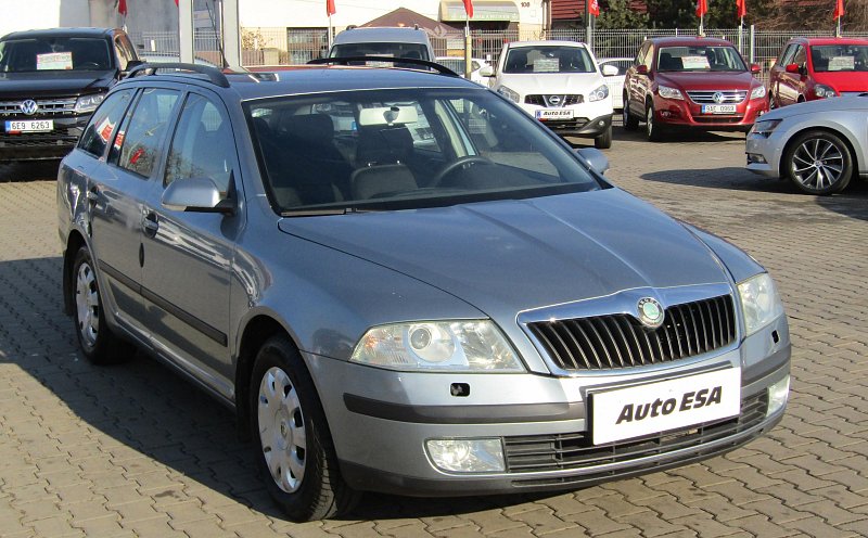 Škoda Octavia II 2.0 TDi Elegance