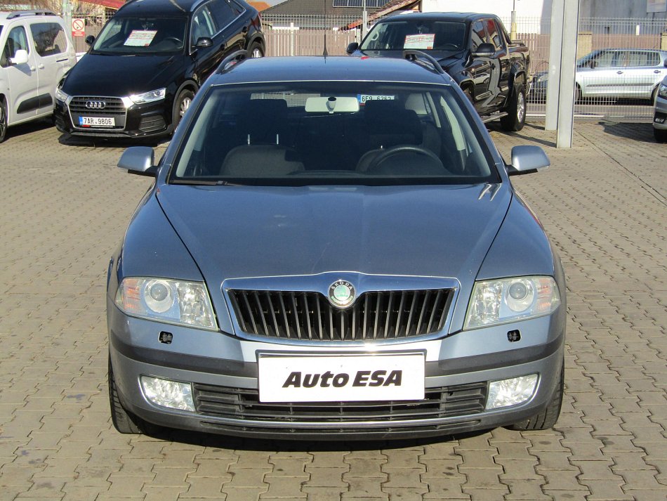 Škoda Octavia II 2.0 TDi Elegance