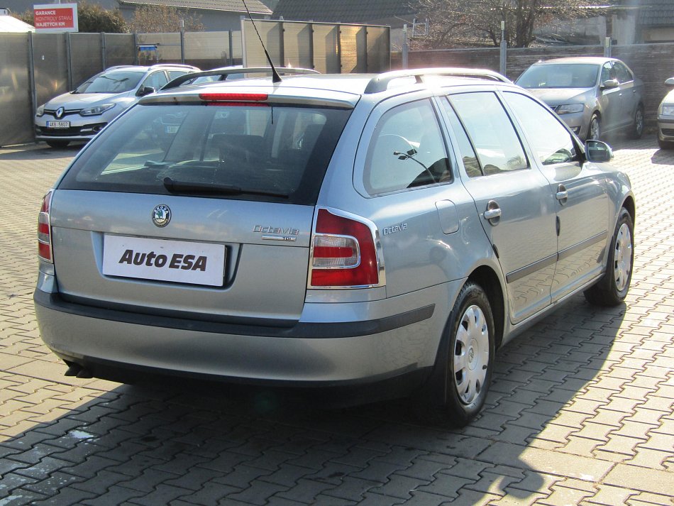 Škoda Octavia II 2.0 TDi Elegance