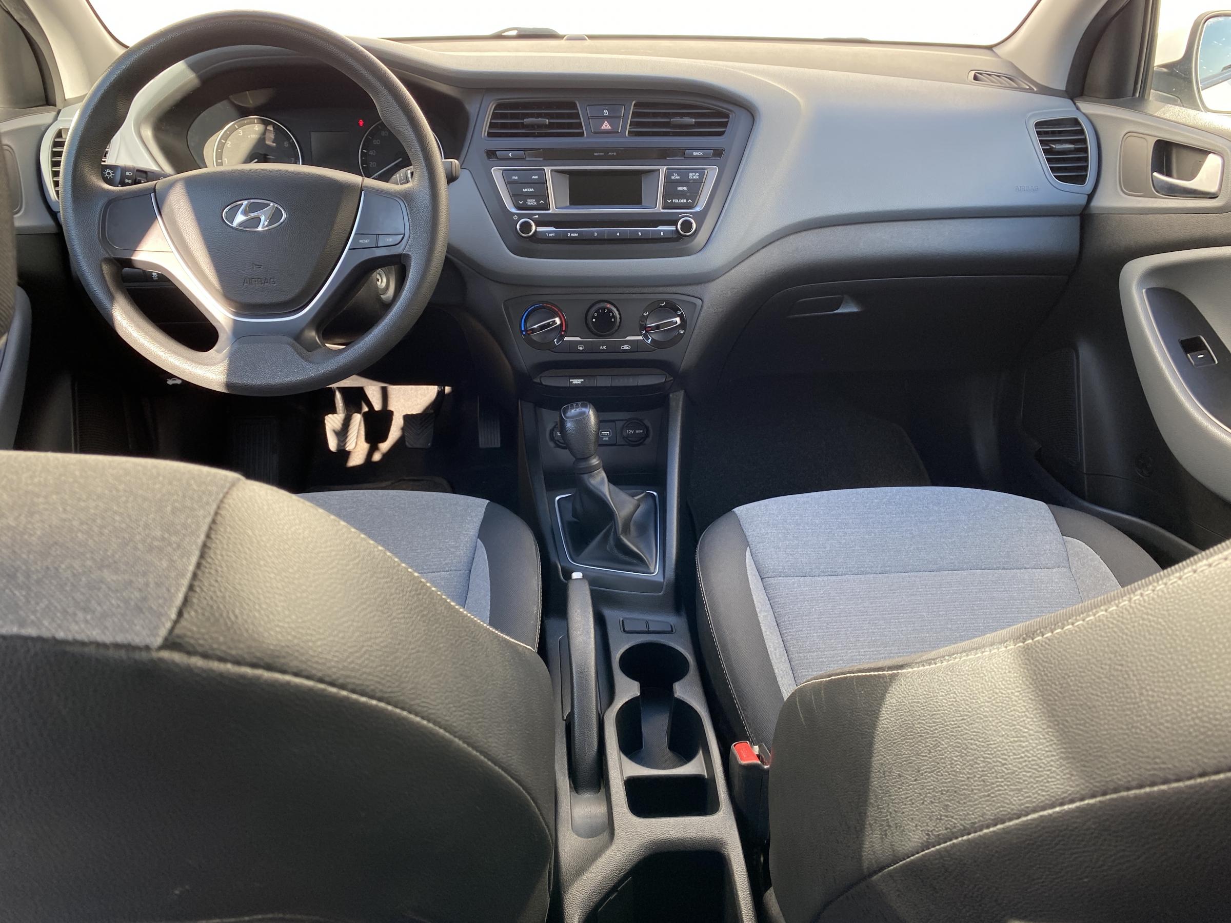 Hyundai i20, 2015 - pohled č. 9