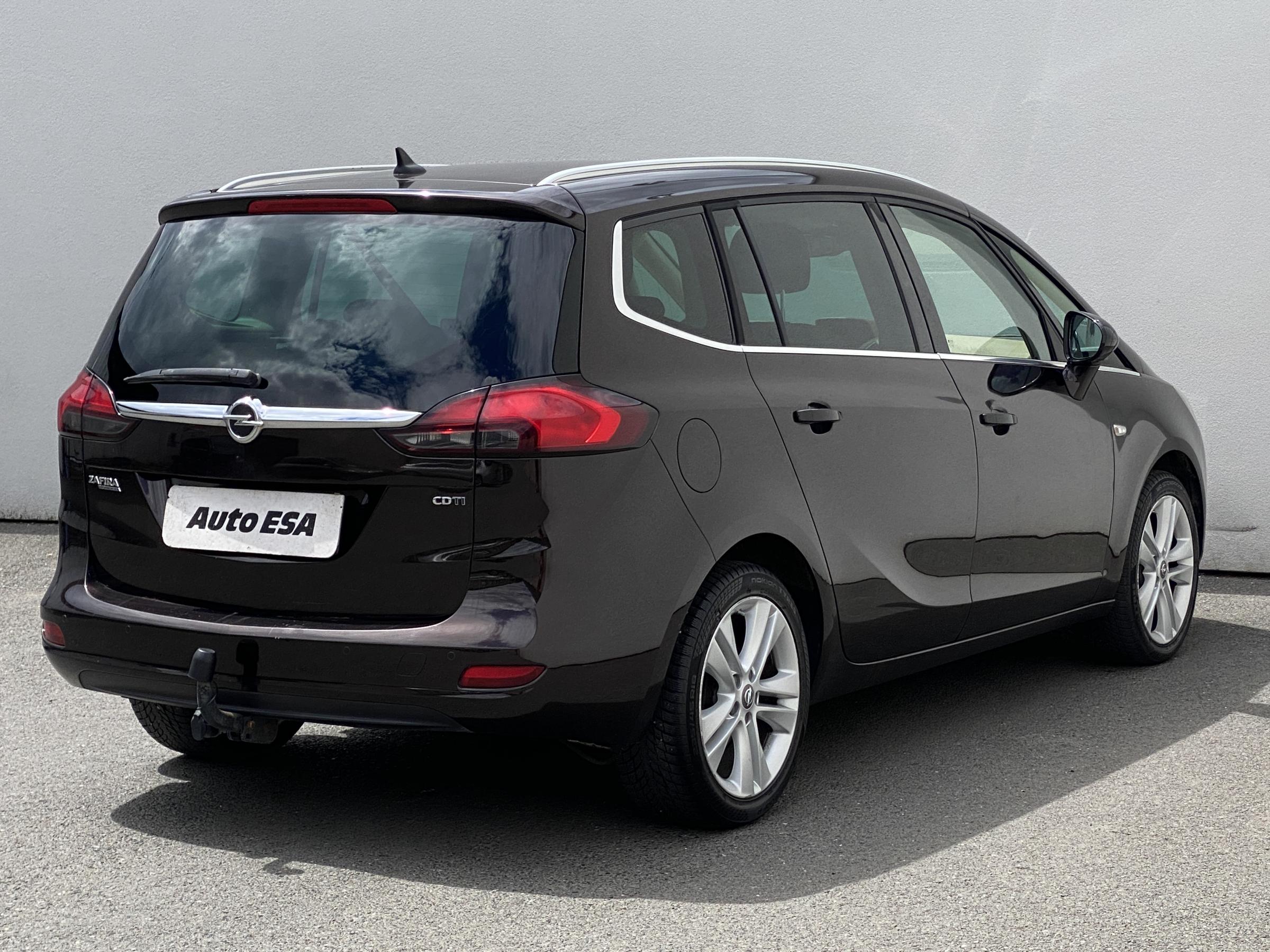 Opel Zafira, 2014 - pohled č. 4