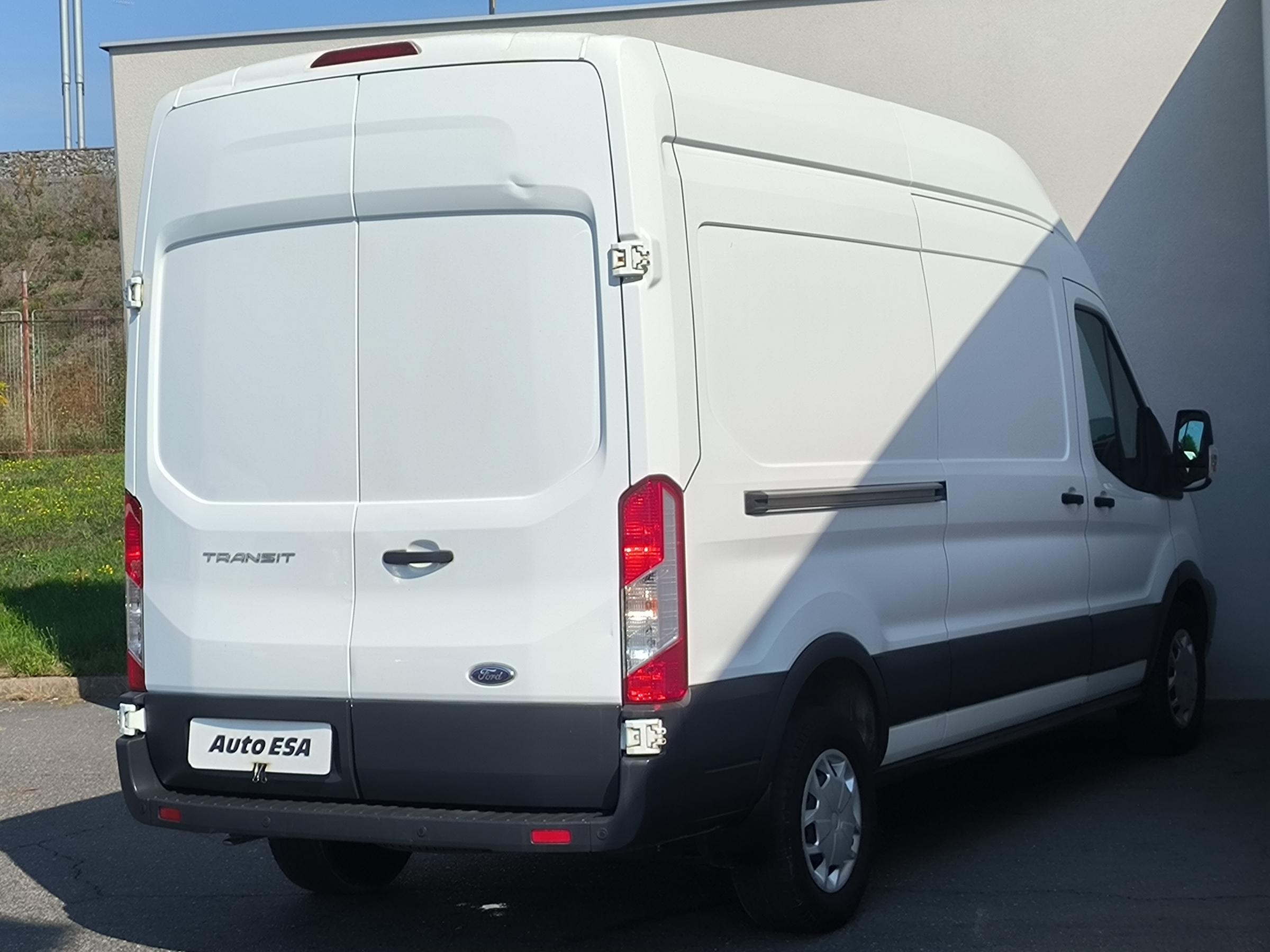 Ford Transit, 2019 - pohled č. 4