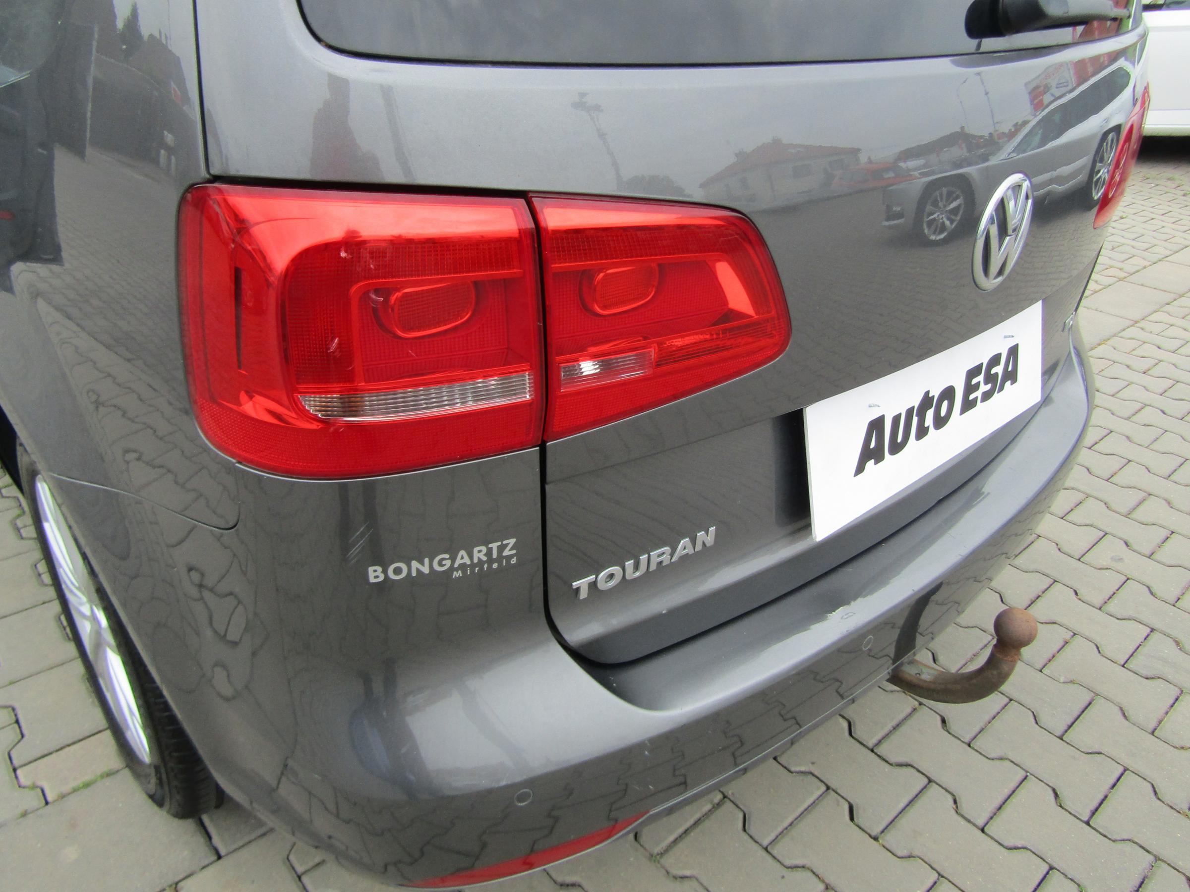 Volkswagen Touran, 2011 - pohled č. 20