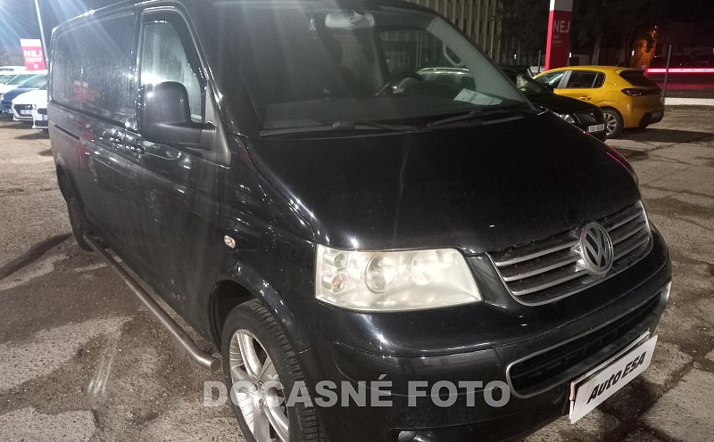 Volkswagen Transporter 2.5TDi 