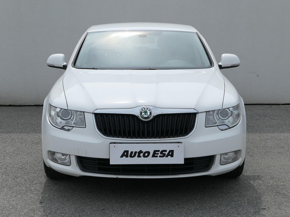 Škoda Superb II 2.0TDi Ambiente