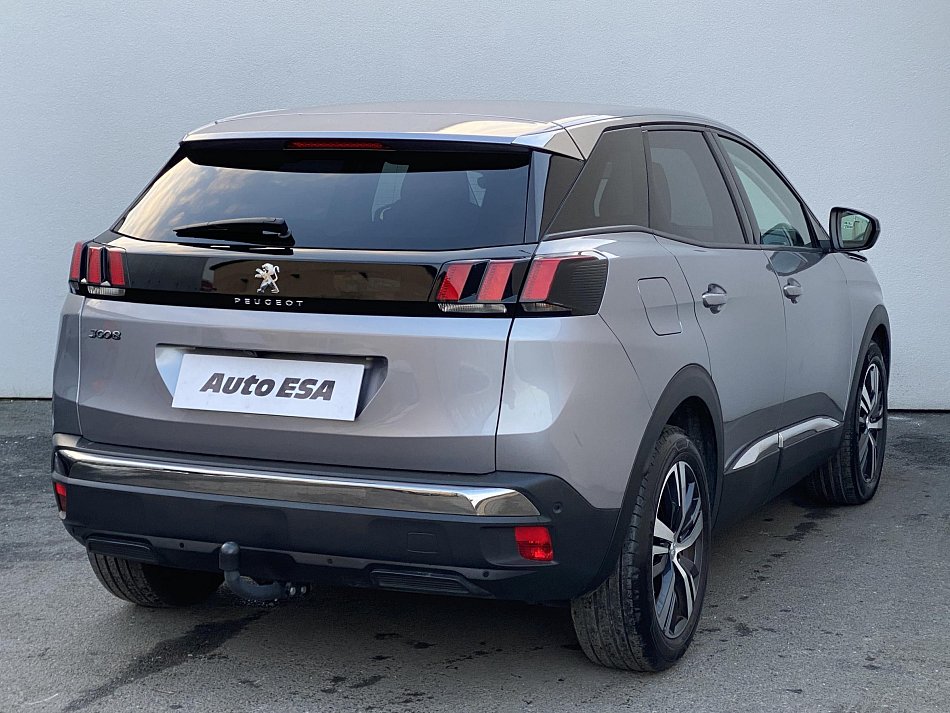 Peugeot 3008 1.2PT Allure