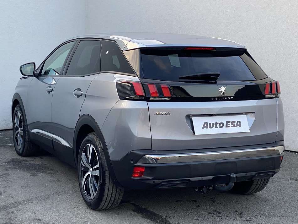 Peugeot 3008 1.2PT Allure