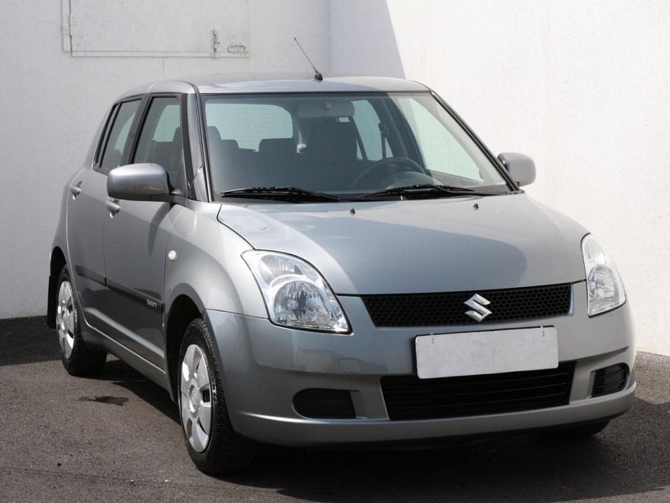 Suzuki Swift 1.3 16V 