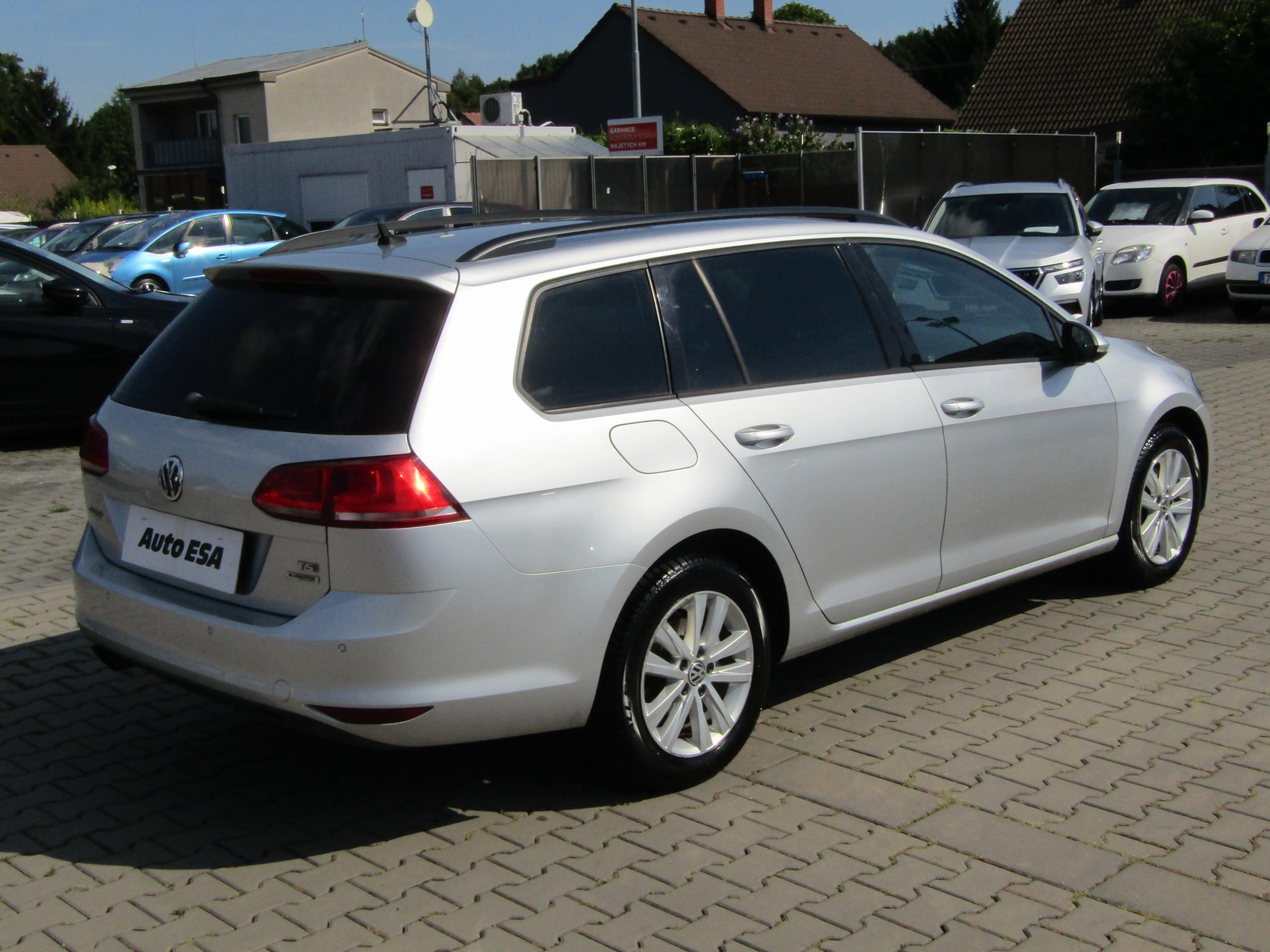 Volkswagen Golf, 2013 - pohled č. 4