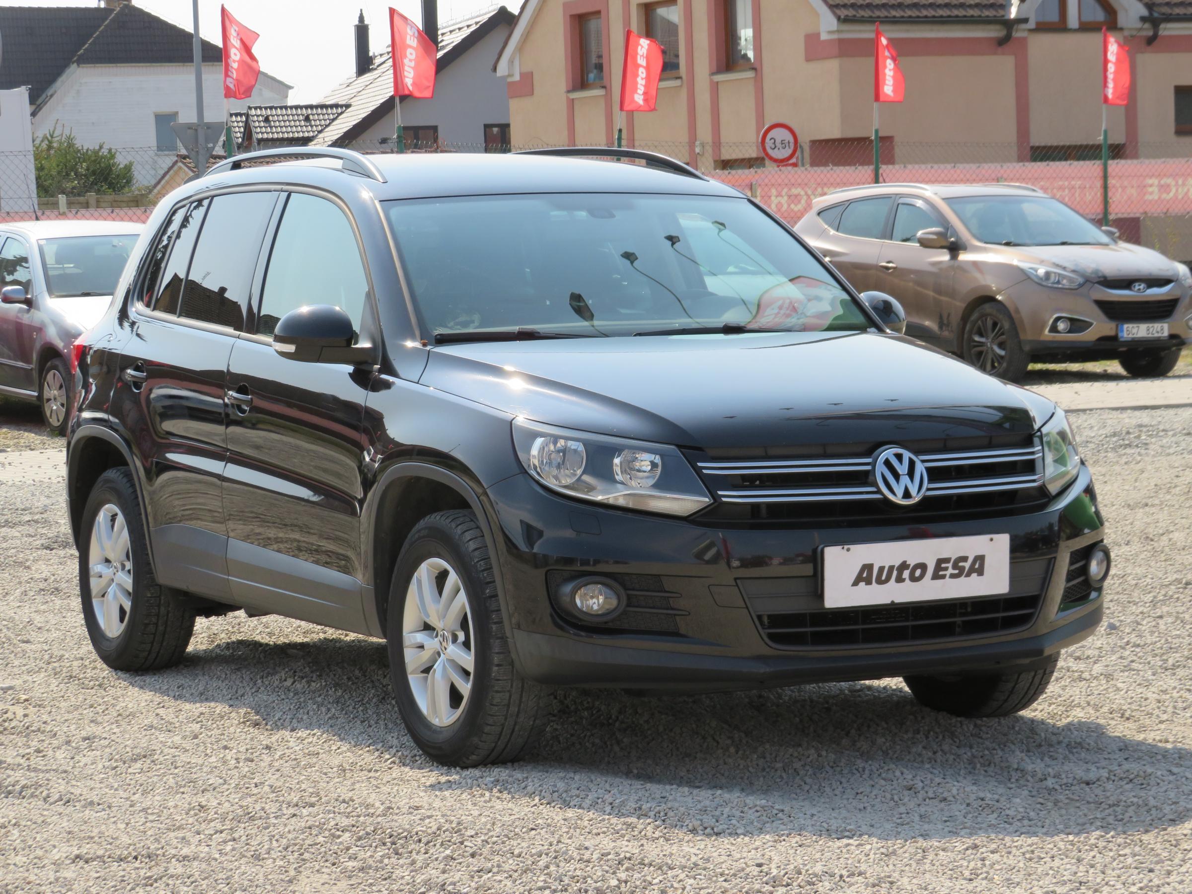 Volkswagen Tiguan, 2012