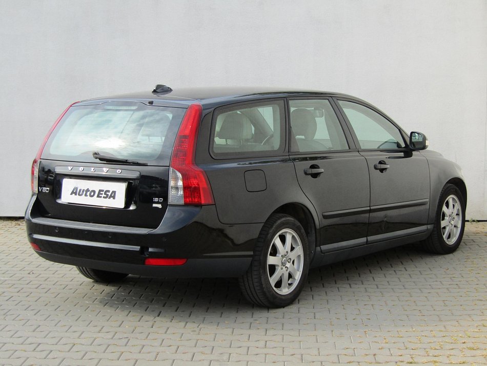 Volvo V50 1.6D 