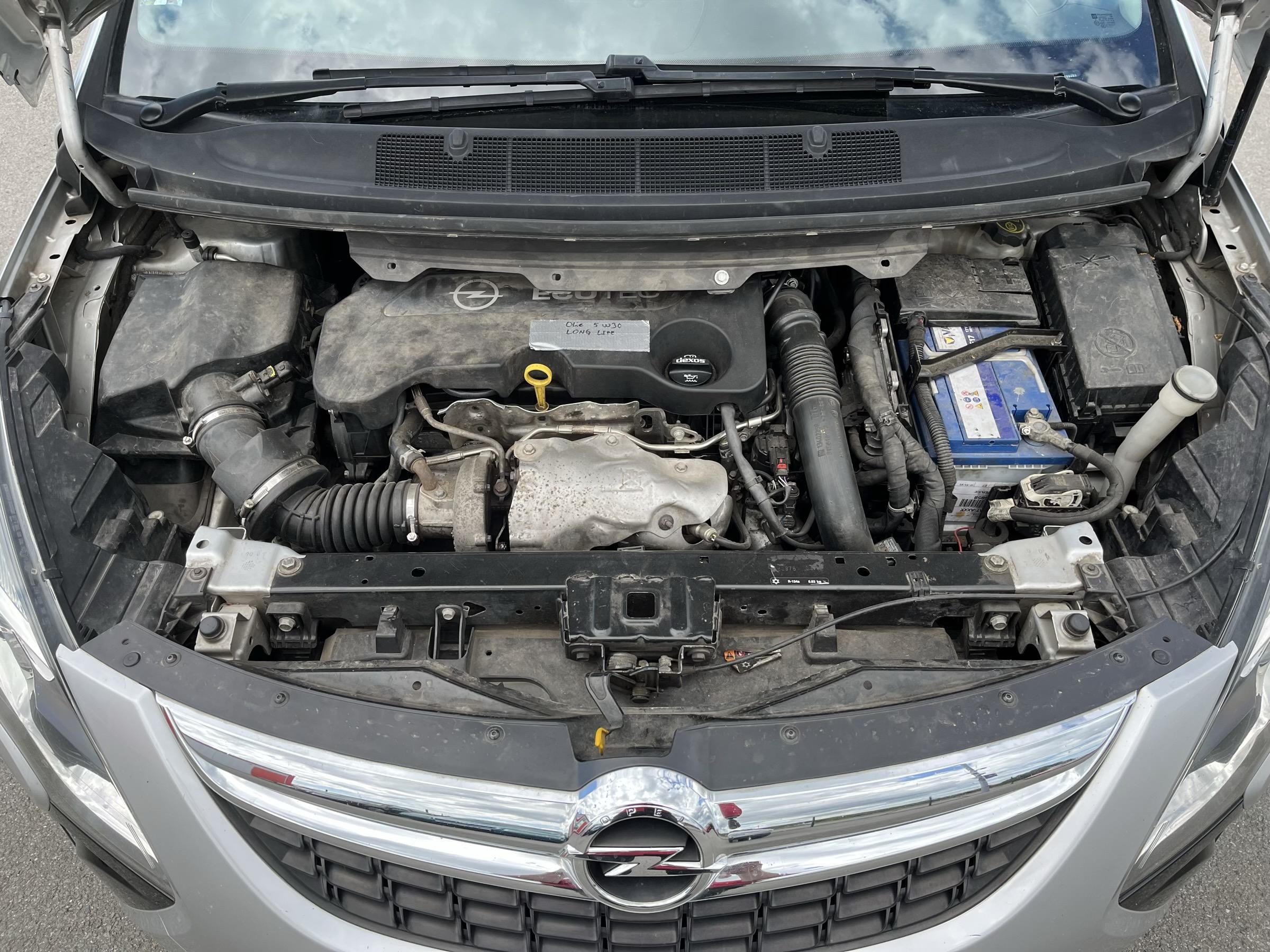 Opel Zafira, 2016 - pohled č. 9