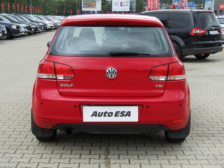 Volkswagen Golf 1.2 TSi 