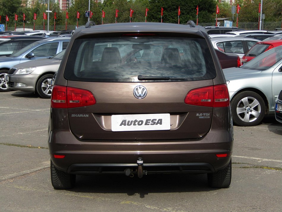 Volkswagen Sharan 2.0 TDi 