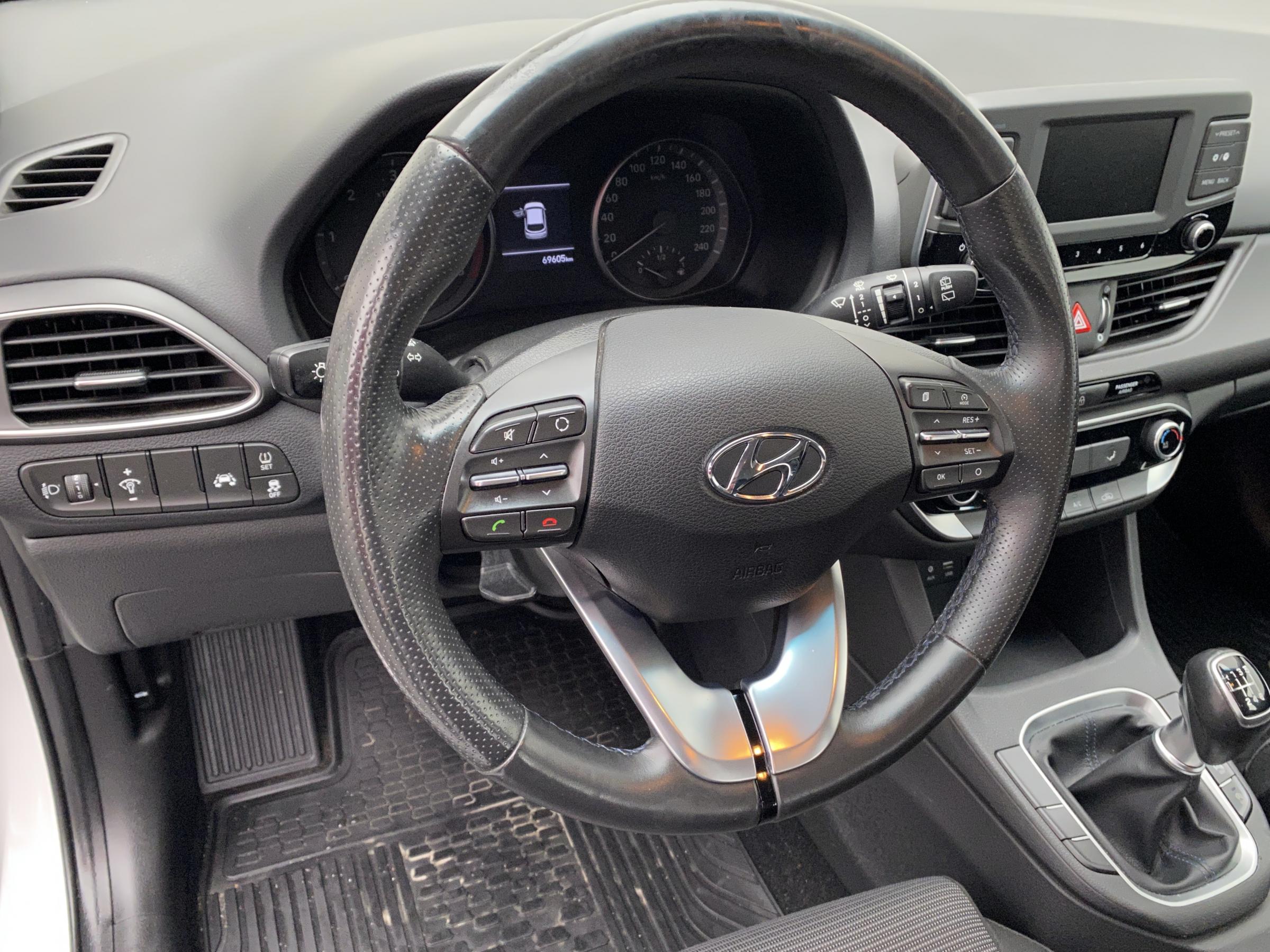 Hyundai i30, 2019 - pohled č. 11