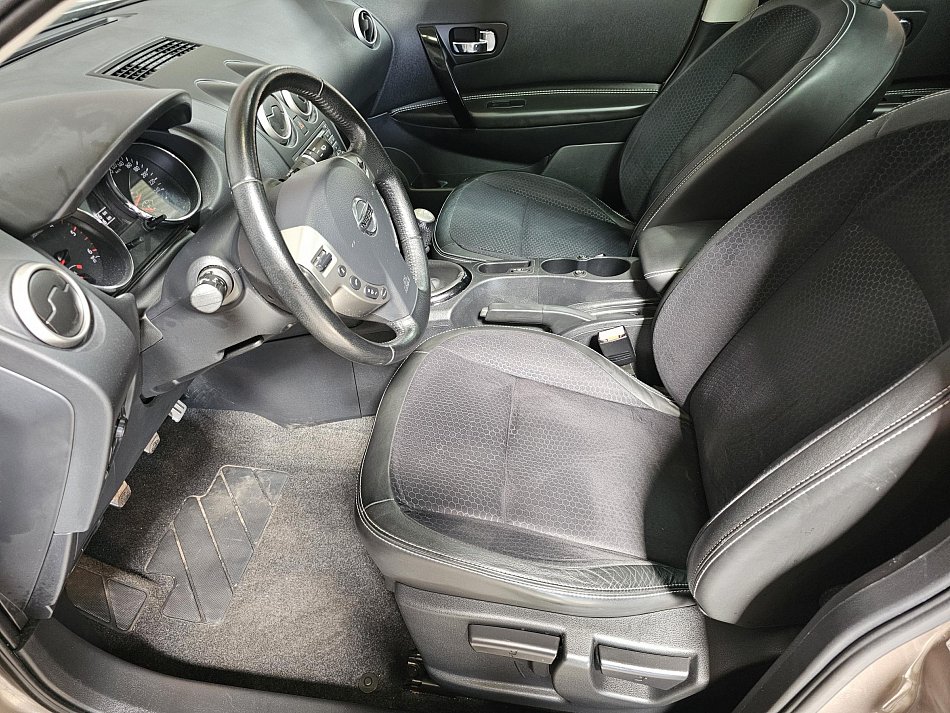 Nissan Qashqai 1.6 dCi 