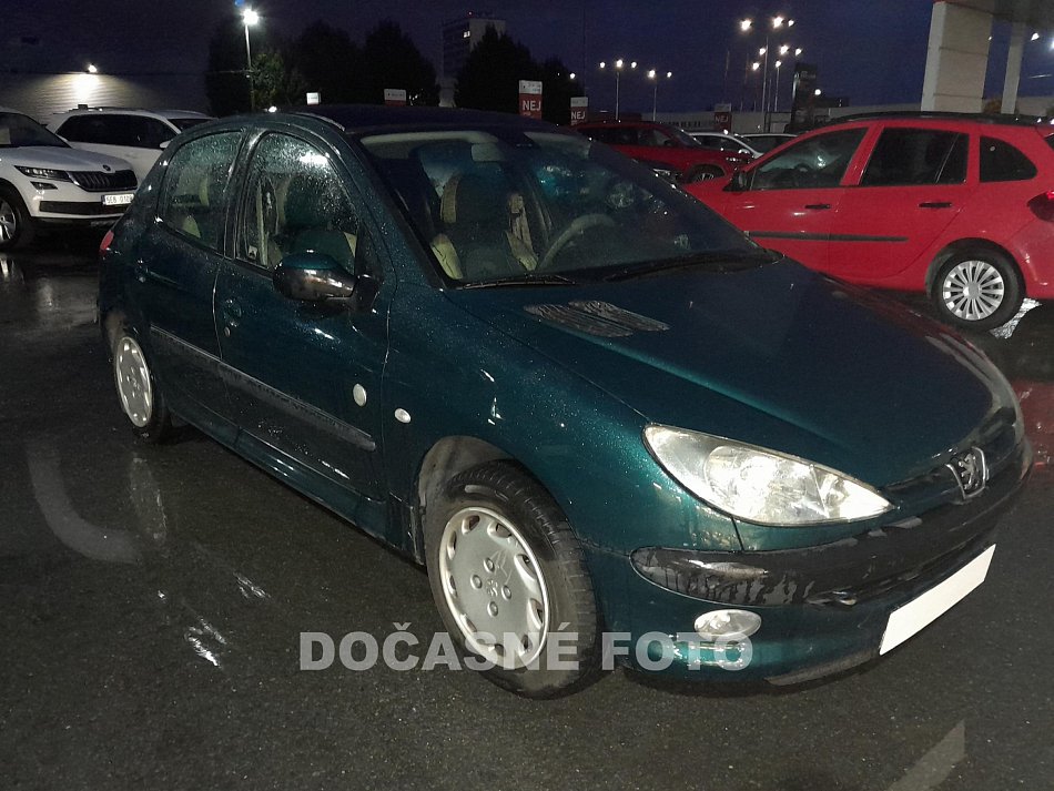 Peugeot 206 1.6i