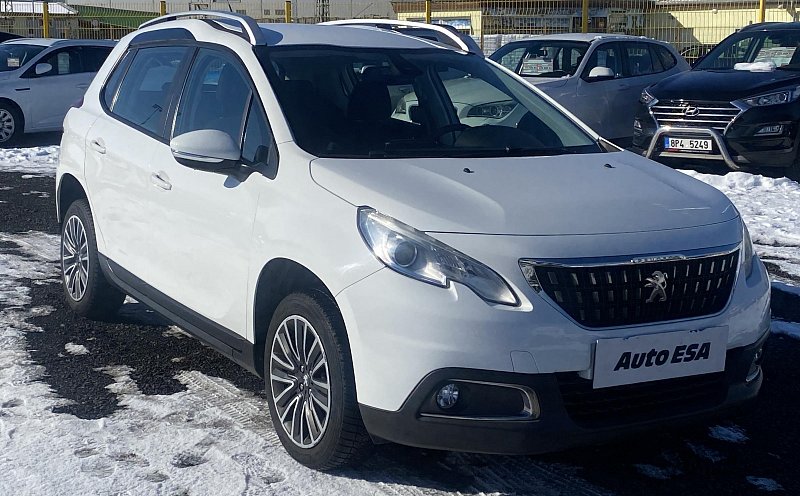 Peugeot 2008 1.2PT 