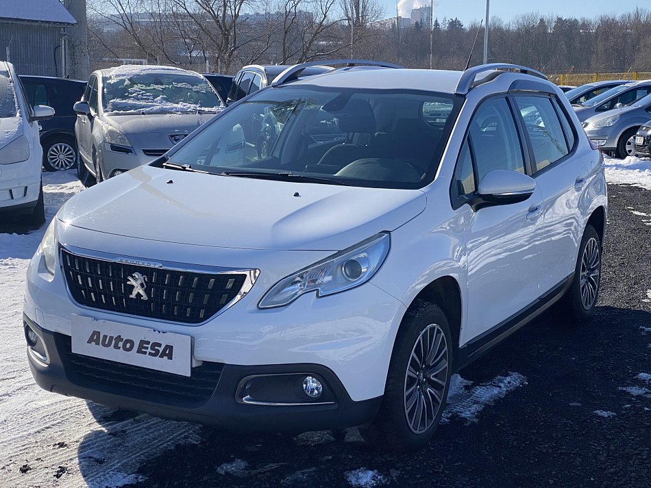 Peugeot 2008 1.2PT 