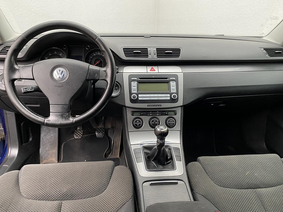 Volkswagen Passat 2.0 FSi Comfortline