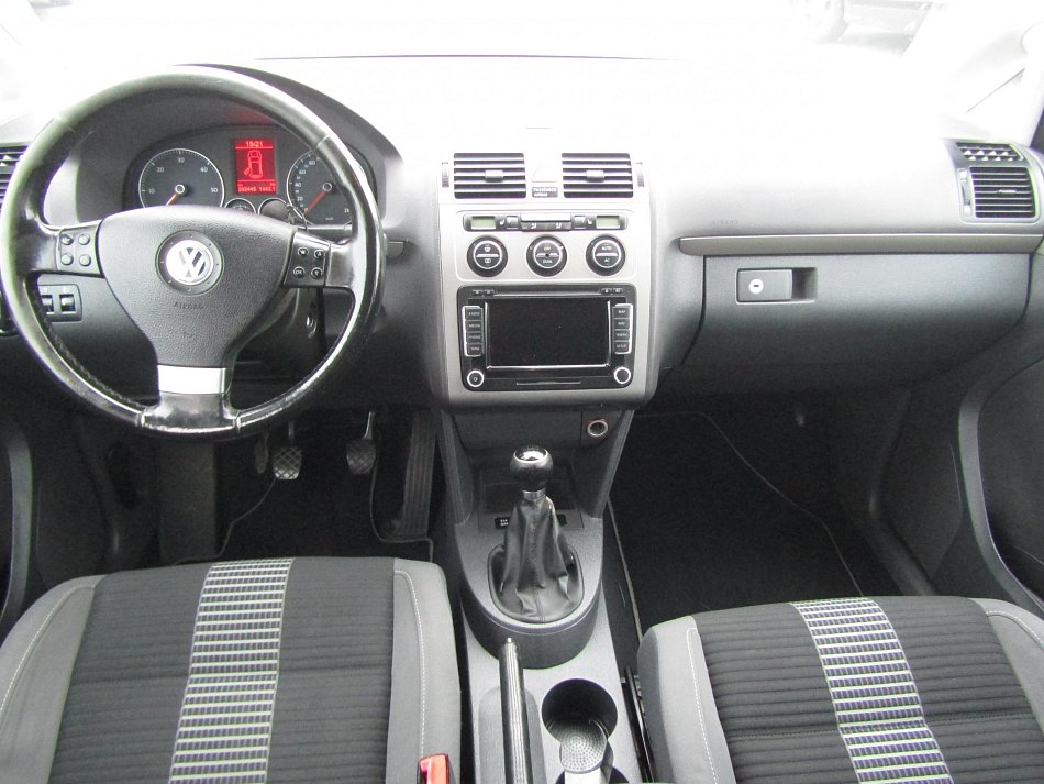 Volkswagen Touran 1.9TDi 