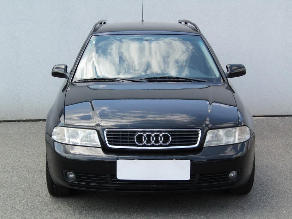 Audi A4 1.6 